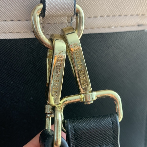 Steve Madden two-tone mini backpack - Picture 3 of 7